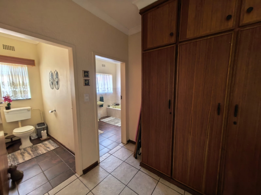 4 Bedroom Property for Sale in Parys Free State